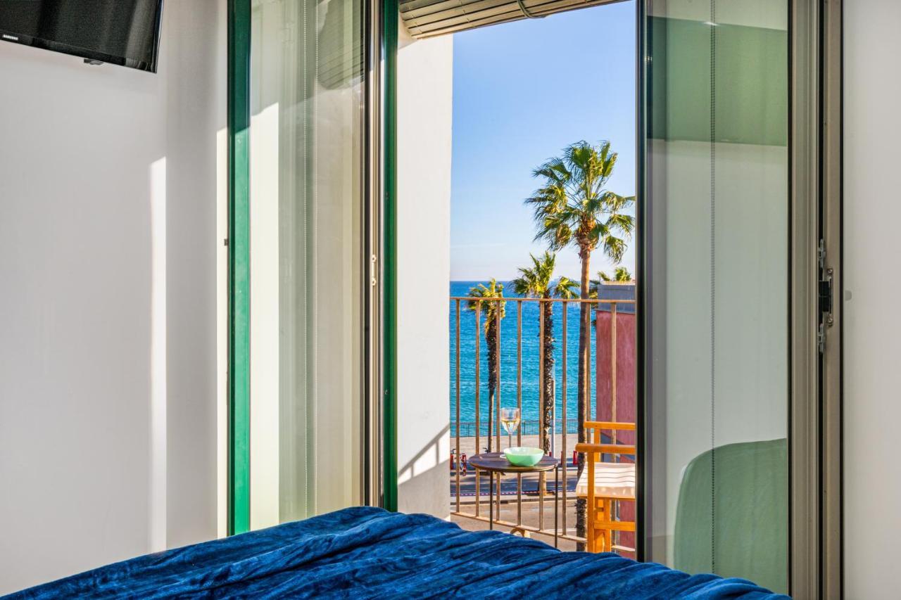 Kronos On The Beach Suite 4 Barcelona Exterior foto